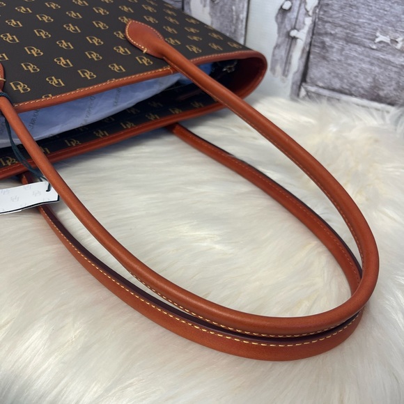 Dooney & Bourke Brown Tmoro Monogram Tote Bag NWT - Picture 6 of 10
